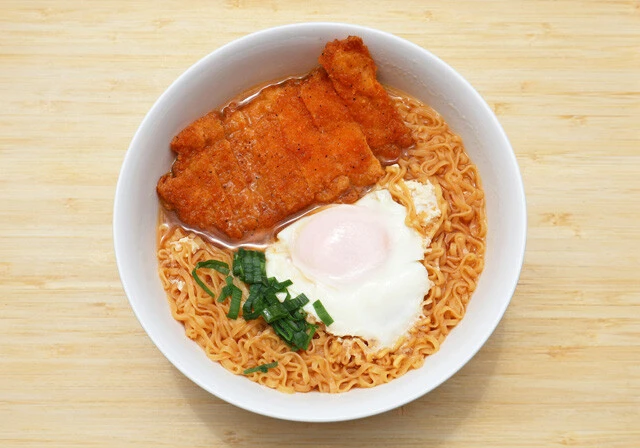 ①ファミチキンラーメン
