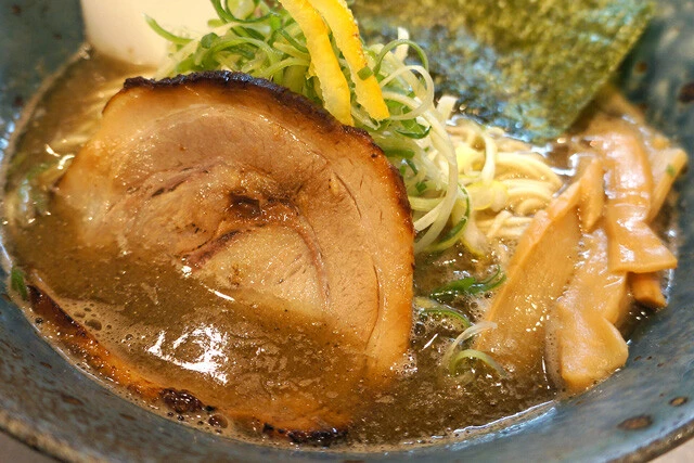 チャーシューの存在感
