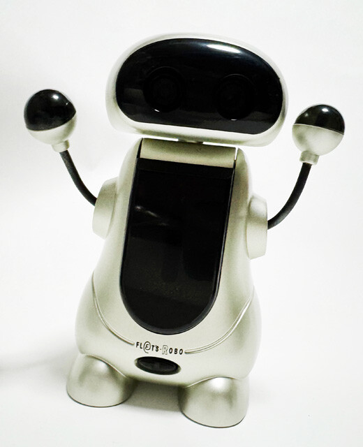 フレッツ・ADSLの懸賞品フレッツ・ロボ