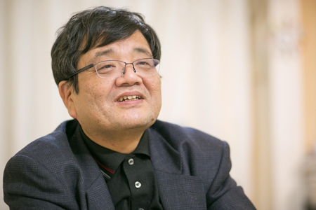 「消費増税は庶民狙い撃ち。わずかな賃金も税金で持っていかれる。この国はビンボー人を切り捨て、低福祉・重税国家になる」と怒る森永氏