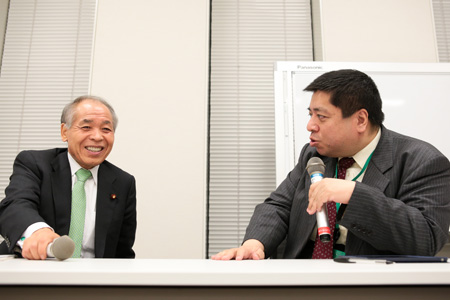 鈴木宗男氏(左)と佐藤優氏が指摘する、急速に進む教育格差の本当の怖さとは?