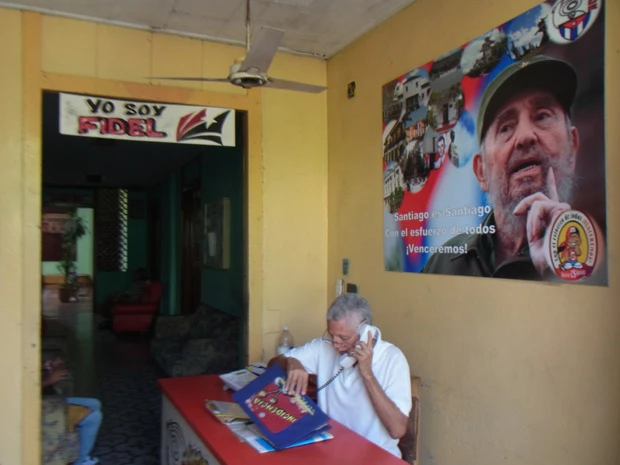  ＣＤＲの事務所にて。広島、長崎の名を挙げ、「戦時中の抵抗と、短期間での復興、成長を遂げた日本はすごい」と高評価