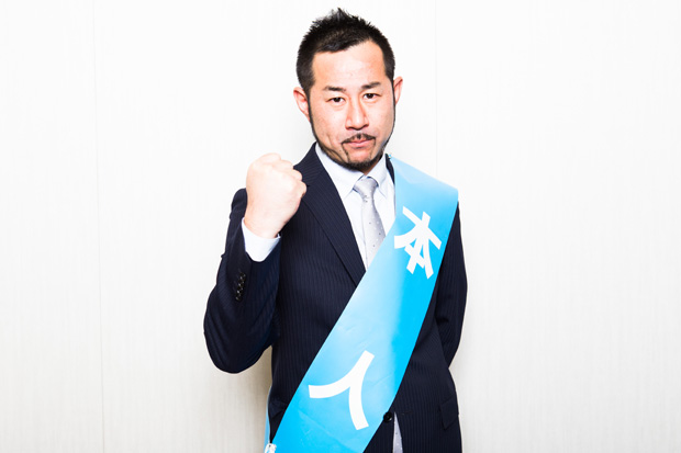 「多くの人が投票時に『政策」を参考にしたと言いますが、候補者名をすべて伏せて投票してみたら結果は違ってくるかもしれないという疑いを私はずっと持っています」と語る畠山理仁氏