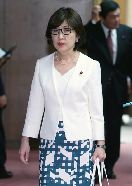 稲田朋美元防衛大臣に ふたつの暗雲 窮地に追い込まれ復活の道 遠し 政治 国際 ニュース 週プレnews 週刊プレイボーイのニュースサイト