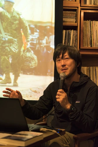 三浦氏は南スーダンで自衛隊の隊長から内実を暴露された時、「なぜ、こんな重大な話をメディアの人間に伝えるのか?」という素朴な疑問を抱いたという