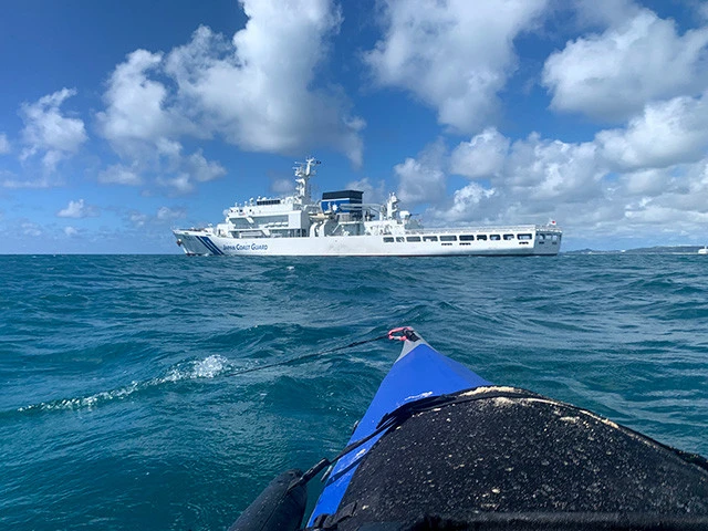 シーカヤックから巡視船「みやこ」を撮影