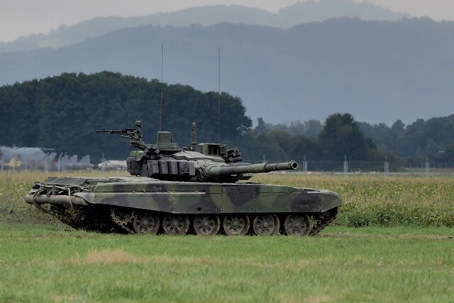 ウクライナに供与されようとしているポーランド軍Ｔ７２Ｍ１