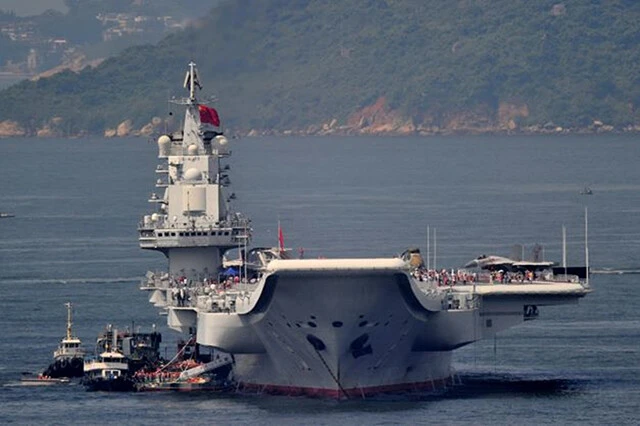 中国空母・遼寧も続く