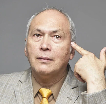 乱射事件が頻発しても銃規制が進まない米社会の"陰謀論体質"