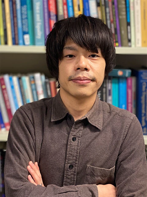 「この本で本当に言いたかったのは、政治に関心を持つとロクなことがないってこと」(秦 正樹氏)