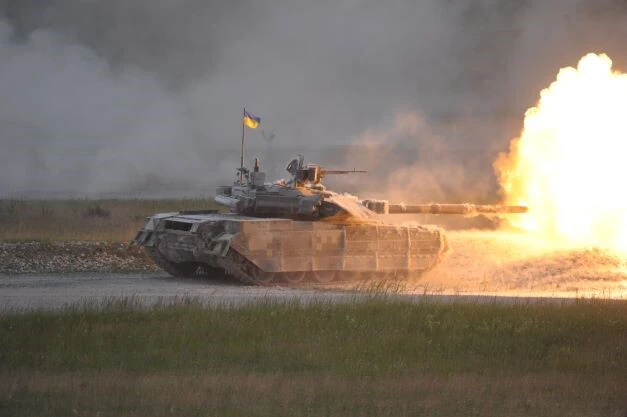 ウクライナ機甲師団の戦車の下に戦術核の核地雷を仕掛ければ、一個旅団は簡単に蒸発する