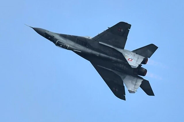 スロバキアで退役した１２機のミグ２９は、対レーダーミサイル・ハームを搭載するといわれ、ロシア軍のレーダー波に反応して、命中率が向上可能となる。写真：柿谷哲也