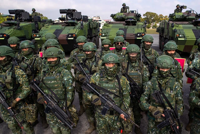 台湾軍も侵攻を想定した防衛訓練を繰り返している