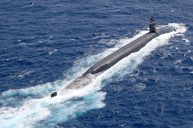 東西冷戦期、アメリカとソ連の間では、互いに核ミサイル搭載戦略原潜を保有することで、先制核攻撃を敵にさせないという「MAD（相互確証破壊）」と呼ばれる核抑止が機能していた。現在は米中の間でもそれが成立しつつあるといわれているが……