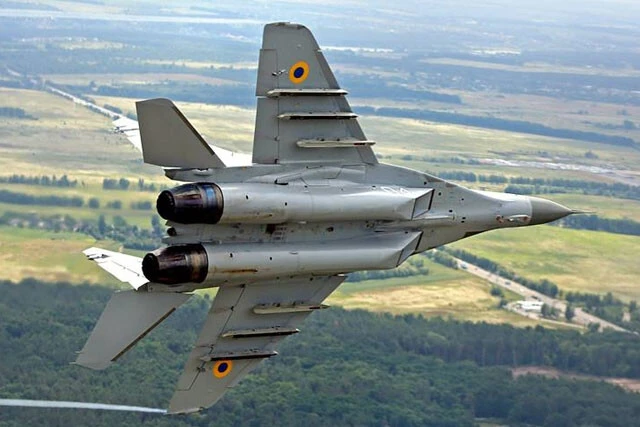 9月19日にロシア軍は、ウクライナ国内西部の基地に駐機中のウクライナ空軍ミグ29一機を自爆ドローンで損傷させた（写真：ウクライナ国防省）