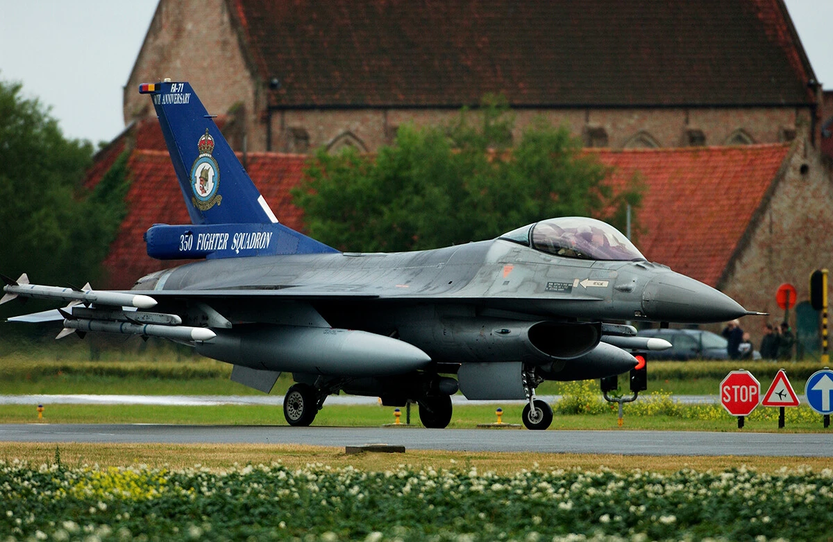 F16戦闘機を欲しがるウクライナは劣勢になり始めている!?