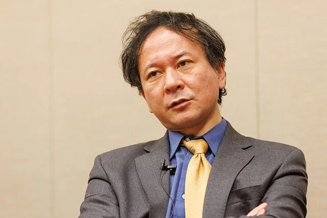 この1年、連日メディアで戦況解説を提供してきた高橋杉雄氏