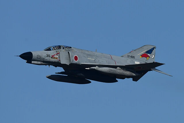 杉山元空将補が飛行隊長を務めた空自302飛行隊のF4EJ改ならば、高度2万m以上に上がる成層圏ミッションが可能だという(写真:柿谷哲也)
