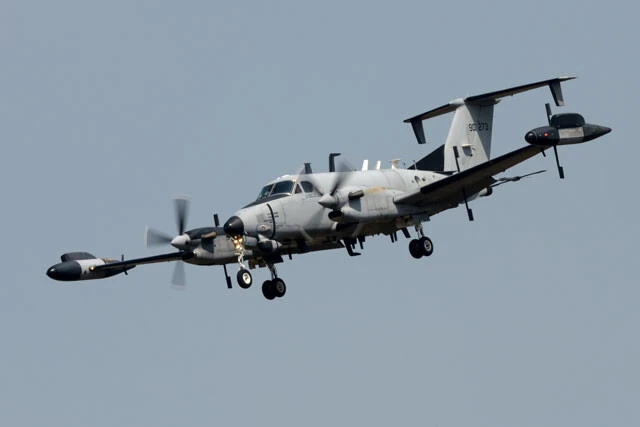 在ドイツ米陸軍のRC-12Xガードレールは開戦直後から国境上空から常時地上の電波を収集している（写真：柿谷哲也）