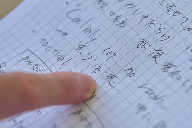 今年4月からはキーウで治療とリハビリを続けながら、負傷時の状況や心理状態などを思い出して分析している