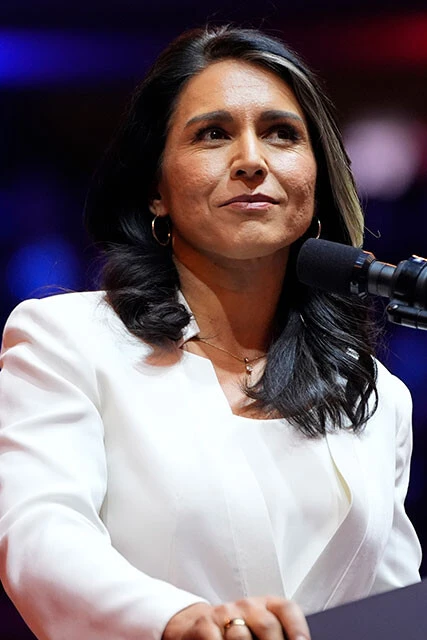 国家情報長官　トゥルシ・ギャバード／2020年大統領選では民主党候補を目指した。ロシアのスパイ疑惑でCIAがマークしており、ウクライナの「粛清リスト」にも登録されている