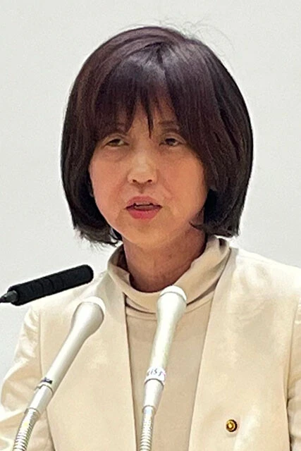 黒川あつひこ(つばさの党)会社経営・45歳(写真は代理の外山まき氏)