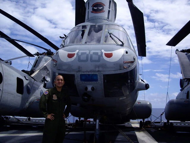 米軍に入隊した日本男児サイトウ曹長が体験した"戦場の真上の恐怖"「基地に帰って、ヘリの機体を見たら『穴が開いてるじゃん！』って」