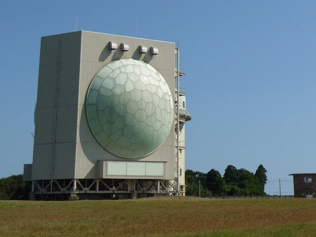 領空侵犯機の旋回空域から見て東に位置する下甑島には、空自のガメラレーダーが配備されている。その電波情報が狙いだった可能性大