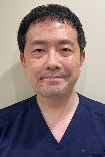 大和行男(無所属)医師・46歳