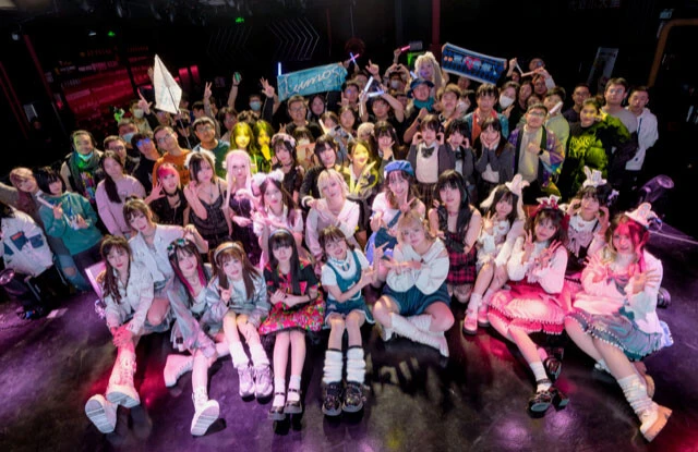 12月16日に北京市内で行われた地下アイドルイベントの参加者たち