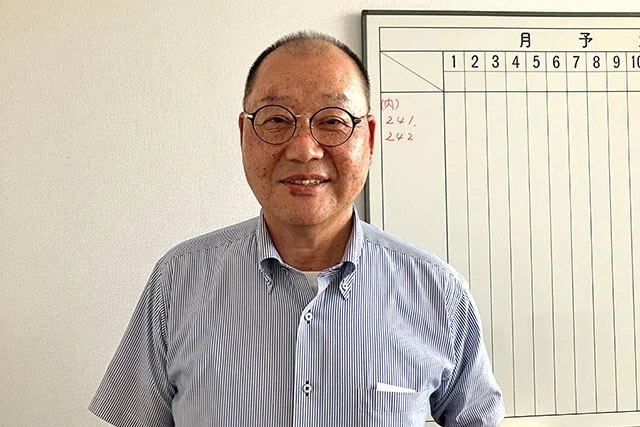 安芸高田市のベテラン市議・熊高氏は、「石丸さんは東京から日本の政治を大きく前に進める可能性を持った人材です」と話す