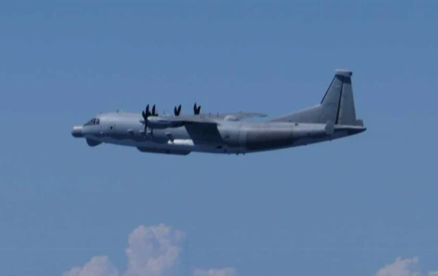 最新鋭の情報収集機は、九州の西側空域で何をしていたのか？　史上初！　中国軍機の領空侵犯「次の一手」を読む