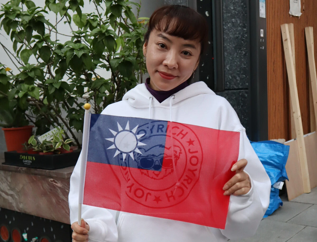 『幽幻道士（キョンシーズ）』の"テンテン"ことシャドウ・リュウ、台湾総統選を語る