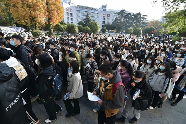 【#佐藤優のシン世界地図探索54】中国公務員試験の倍率高騰は、日本の私大生にチャンスを与える!?