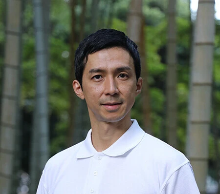 スパイ容疑で現地警察に拘束されたルポライターが語る、新疆ウイグル自治区"超・監視社会"の実像