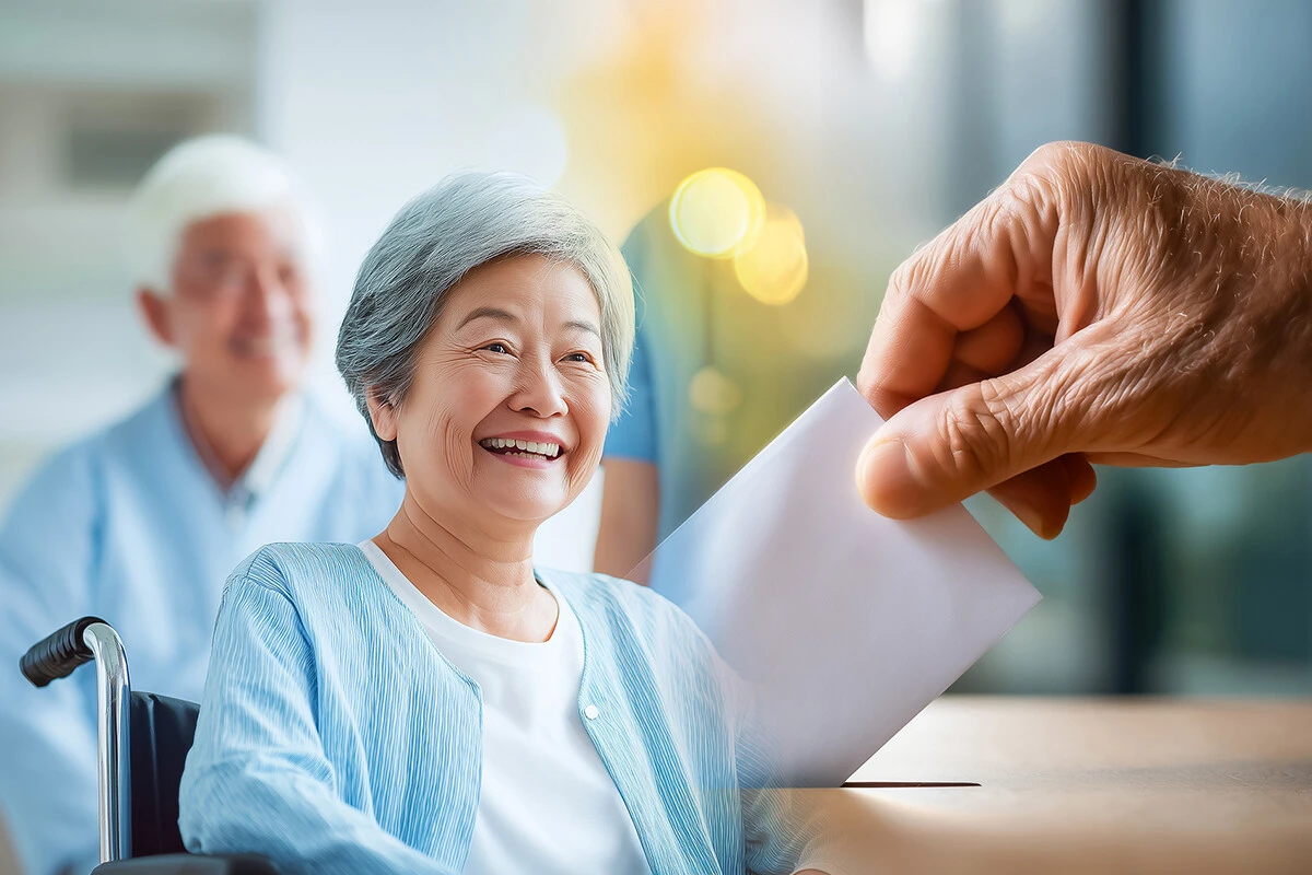 もともと高齢者は投票率が高く、少子高齢化によって有権者数に占める割合も増えている。しかし、そのことと現役世代の苦難に果たして関係はあるのか……？