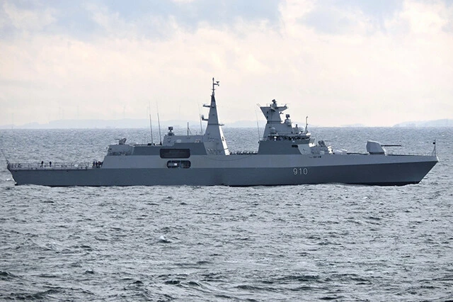 豪州が日本案と最後まで悩んだドイツ案は「MEKO A-200」型をベースにする案。高い航続力を備え、南アフリカやエジプトも採用している。写真はアルジェリア海軍の同型艦（撮影／Merzoug Gharbaz）