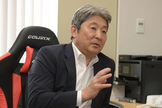 確認取材に答える伊藤俊幸元海将（写真：伊藤氏提供）