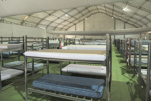 トランプ大統領の掲げる「史上最大の強制送還」に備えてメキシコ政府が造った強制送還者用のキャンプ。見てのとおりガラガラで、実際に第2次トランプ政権になってから強制送還の件数は増えてはいないのが実情だ