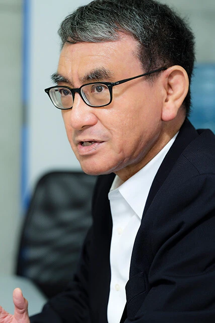 消費税減税について、高市首相の方針に真っ向から反対意見を述べる河野太郎氏。「党内で孤立はしないか？」という質問してみたところ「そんなことはありません」と否定した
