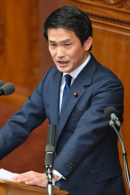 2月13日、中道改革連合の新たな代表に選ばれた小川淳也氏