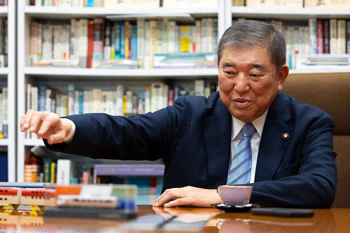 石破茂、趣味を語る。「人生の最後に作る"エンディングプラモ"はこれだろうね」