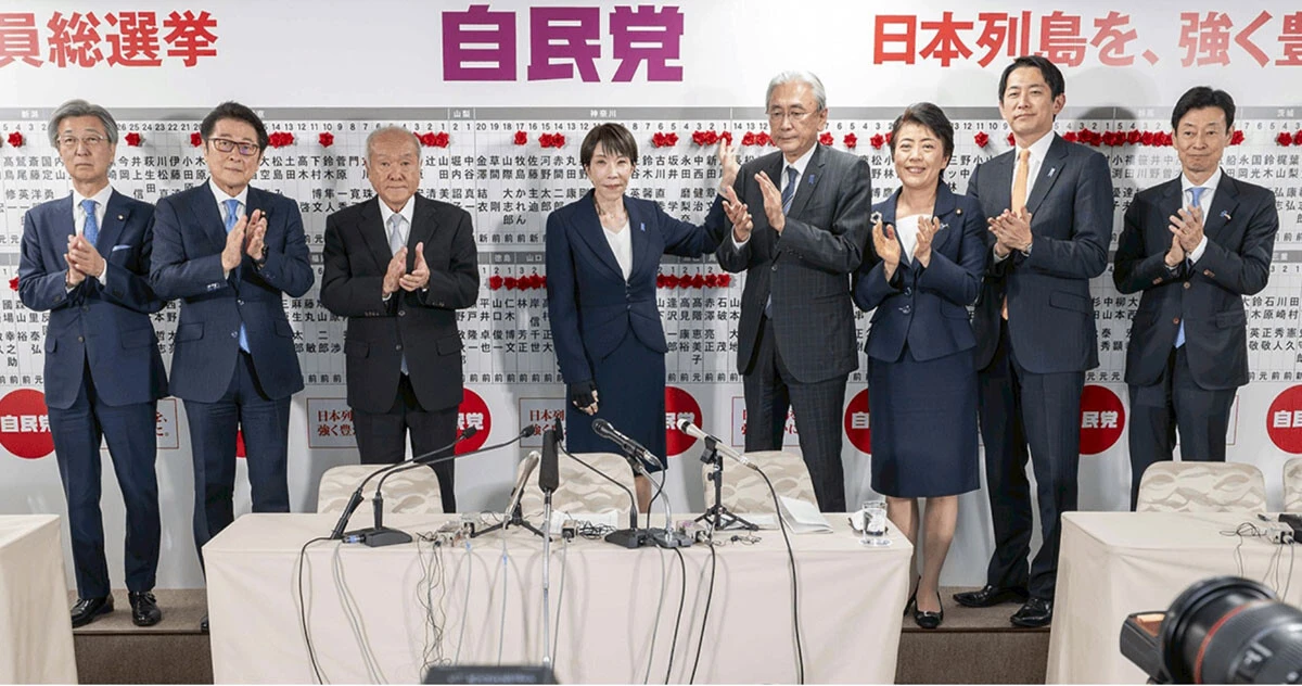 自民党は小選挙区249、比例代表67の合計316議席を獲得。単独の党が議席の3分の2を占めるのは戦後初だ