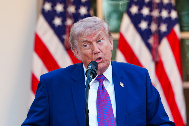 トランプ大統領は第1次政権では仮想通貨に対して規制方針だったが、第2次政権では一転して緩和に動いた。民主党による規制の要請にどう出るかが注目だ