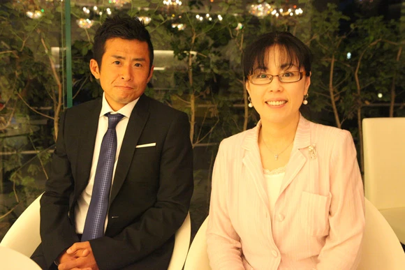 GARDEN代表の矢澤祐史氏(左)も依存症に苦しんだ。高部知子さん(右)は「ASKAさん、私に薬物を乗り越える手助けができれば。連絡ください!」と呼びかける