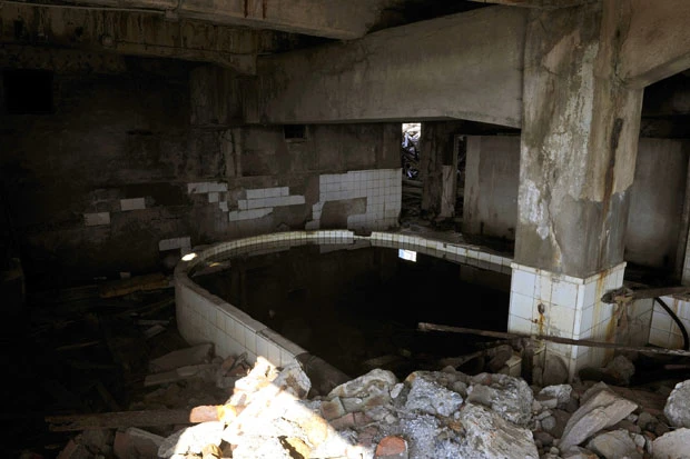 海底奥深くから戻ってきた炭鉱夫らが入った共同風呂