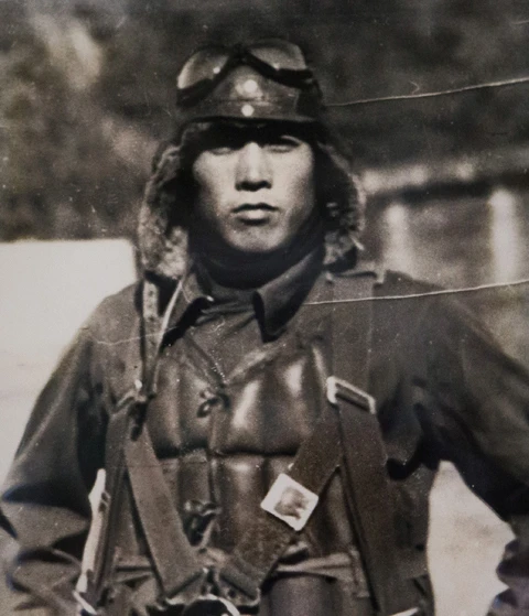 「操縦員の訓練は、8ヵ月で150名のうち、26名しか合格しない厳しいものでした」(原田)