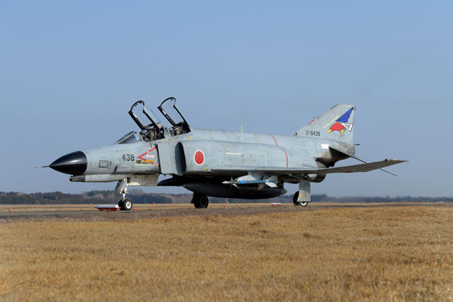 全機退役まであと２年。「空飛ぶお爺ちゃん」複座戦闘機・Ｆ‐４