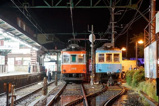 昨年2月に引退した旧式車両を大輸送!