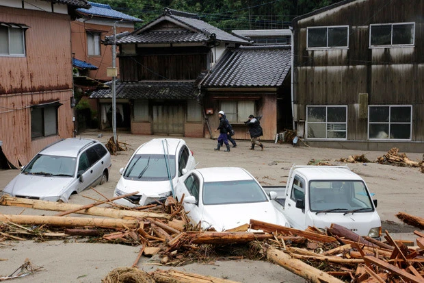 災害時に蔓延するデマ情報......水没した「ハイブリッド車」は危険なのか?